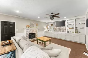 1407 Woodland Circle, Gainesville, GA 30501 - Photo 11