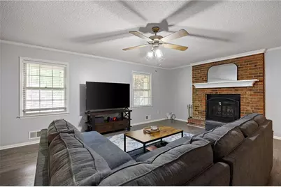4681 Mahonia Way NW, Acworth, GA 30102 - Photo 9
