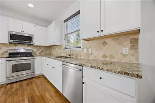 455 Park Pl Ct, Suwanee, GA 30024 - Photo 17