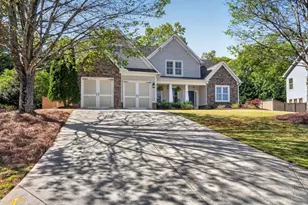 8230 Gracen Dr, Gainesville, GA 30506 - Photo 3