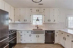 1554 Maddox Rd, Hoschton, GA 30548 - Photo 13