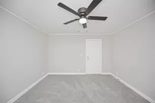 2421 Spring Garden Dr SW, Atlanta, GA 30315 - Photo 19