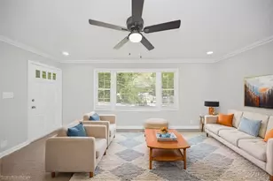 2421 Spring Garden Dr SW, Atlanta, GA 30315 - Photo 7