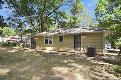 2421 Spring Garden Drive SW, Atlanta, GA 30315 - Photo 27