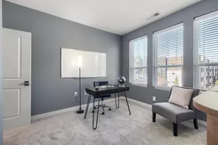 1050 Stacks Ave SE, Atlanta, GA 30315 - Photo 7