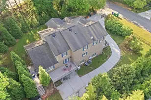 2425 Flair Knoll Dr NE, Atlanta, GA 30345 - Photo 5