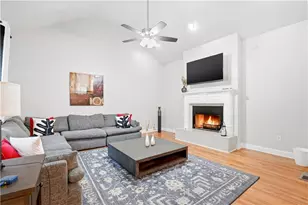 2425 Flair Knoll Dr NE, Atlanta, GA 30345 - Photo 5
