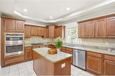 2425 Flair Knoll Drive NE, Atlanta, GA 30345 - Photo 9