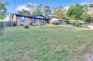 2568 Burkshire Rd, Ellenwood, GA 30294 - Photo 19