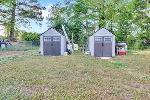 2568 Burkshire Rd, Ellenwood, GA 30294 - Photo 17