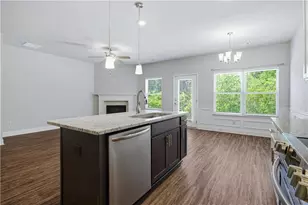 1370 Sugar Glen Ct, Lawrenceville, GA 30044 - Photo 15