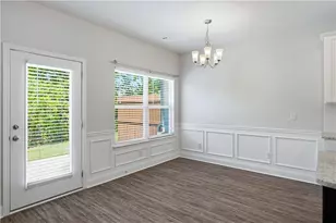 1370 Sugar Glen Ct, Lawrenceville, GA 30044 - Photo 11