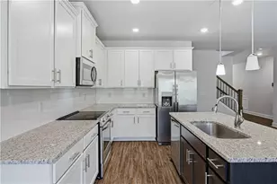 1370 Sugar Glen Ct, Lawrenceville, GA 30044 - Photo 13