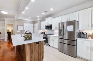 5916 Chimney Rock Dr, Hoschton, GA 30548 - Photo 9