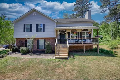 605 Dakota Street, Bethlehem, GA 30620 - Photo 1