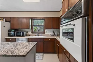 5374 Pounds Dr N, Stone Mountain, GA 30087 - Photo 15