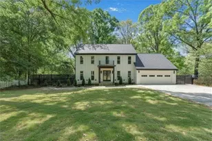 2707 Cosmos Dr NE, Atlanta, GA 30345 - Photo 7