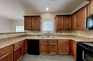 3230 Arbor Oaks Dr, Snellville, GA 30039 - Photo 3