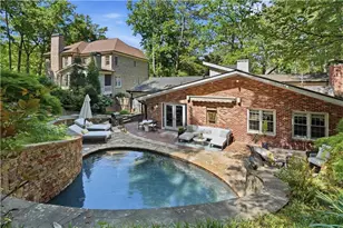 705 E Northway Ln, Atlanta, GA 30342 - Photo 29