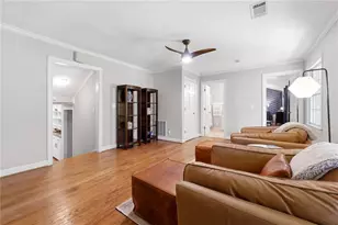 705 E Northway Ln, Atlanta, GA 30342 - Photo 13