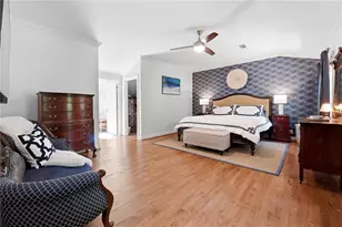 705 E Northway Ln, Atlanta, GA 30342 - Photo 17