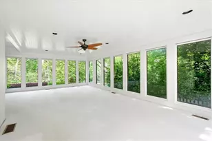 2039 Springlake Dr, Atlanta, GA 30305 - Photo 17