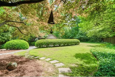 2039 Springlake Drive, Atlanta, GA 30305 - Photo 53