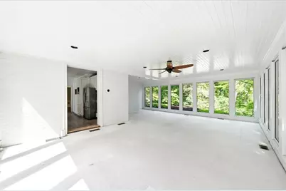 2039 Springlake Drive, Atlanta, GA 30305 - Photo 15