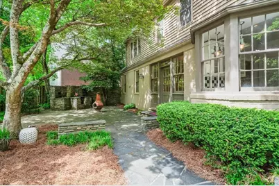 2039 Springlake Drive, Atlanta, GA 30305 - Photo 43