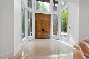 6960 Riverside Dr, Atlanta, GA 30328 - Photo 7
