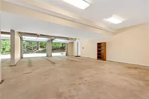 6960 Riverside Dr, Atlanta, GA 30328 - Photo 39