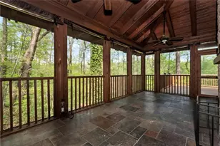 6960 Riverside Dr, Atlanta, GA 30328 - Photo 27