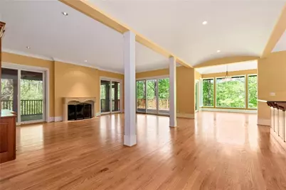 6960 Riverside Drive, Atlanta, GA 30328 - Photo 9