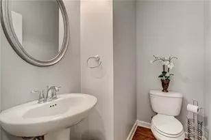 7215 Highland Bluff, Atlanta, GA 30328 - Photo 11