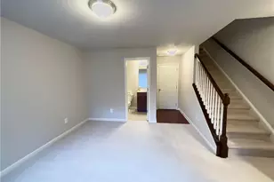 7215 Highland Bluff, Atlanta, GA 30328 - Photo 25