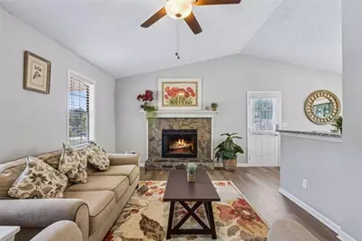 1492 Sir Knights Way, Lawrenceville, GA 30045 - Photo 11