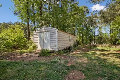 1492 Sir Knights Way, Lawrenceville, GA 30045 - Photo 47