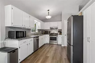 1492 Sir Knights Way, Lawrenceville, GA 30045 - Photo 13