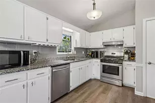 1492 Sir Knights Way, Lawrenceville, GA 30045 - Photo 15