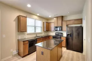 3702 Brockenhurst Dr, Buford, GA 30519 - Photo 9