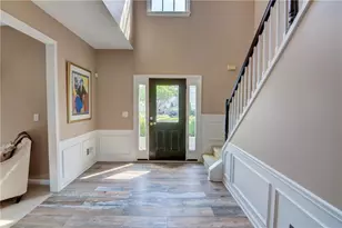 4055 Ancroft Cir, Peachtree Corners, GA 30092 - Photo 5