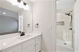 2090 Lake Windward Dr, Alpharetta, GA 30005 - Photo 25