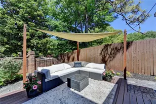 7111 St Charles Square, Roswell, GA 30075 - Photo 29