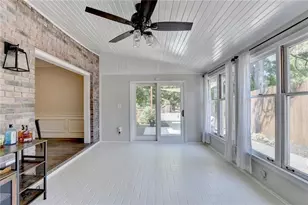 7111 St Charles Square, Roswell, GA 30075 - Photo 27