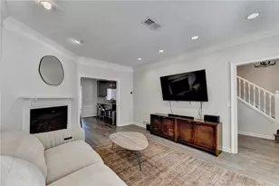 7111 St Charles Square, Roswell, GA 30075 - Photo 7