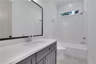 6181 Shoreland Cir, Buford, GA 30518 - Photo 13