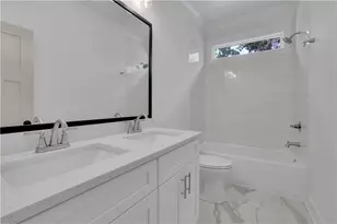 6181 Shoreland Cir, Buford, GA 30518 - Photo 29