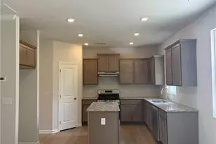 4134 Eberly Way, Flowery Branch, GA 30542 - Photo 5