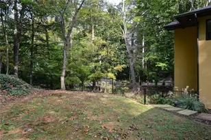 1180 E Beechwood Dr NW, Atlanta, GA 30327 - Photo 51