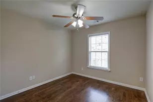 11030 Brunson Dr, Johns Creek, GA 30097 - Photo 17